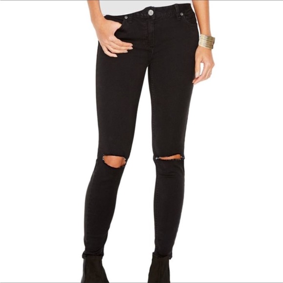 Free People Denim - Free People Black Ripped Knee Skinny Jeans Size 29